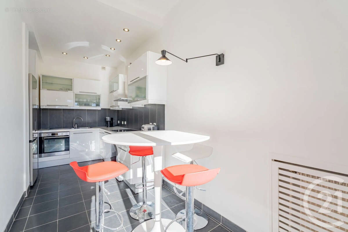 Appartement à NICE