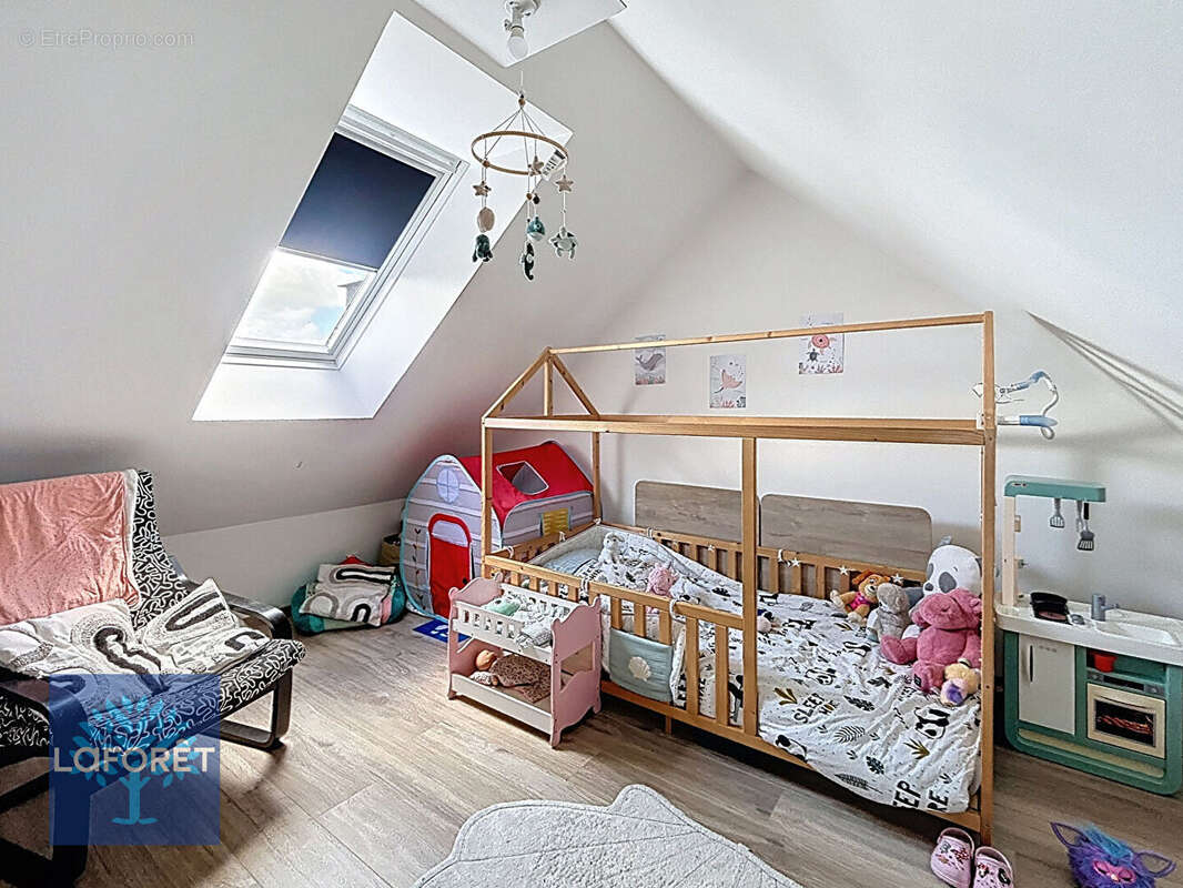 Appartement à FOUGERES