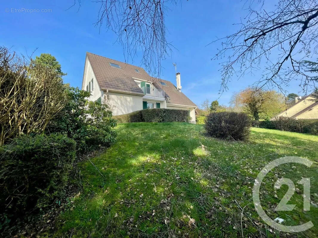 Maison à SAINT-WITZ