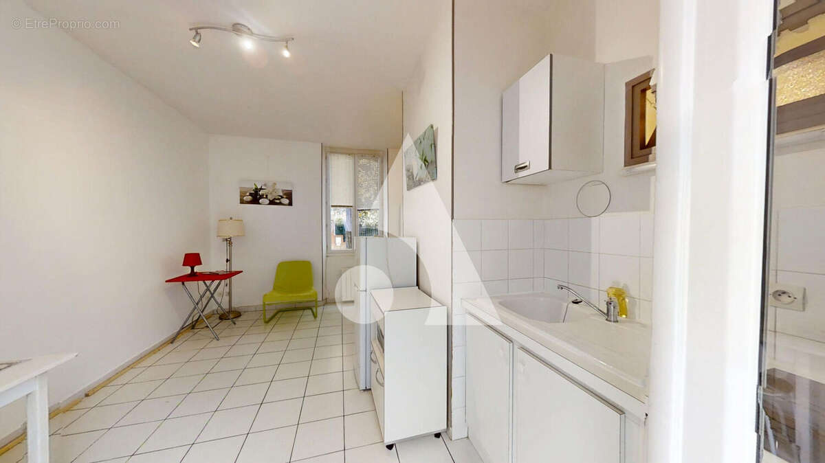 Appartement à LA GARENNE-COLOMBES