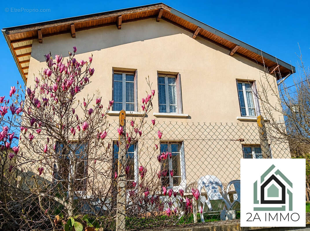 Maison 145 m² à Escoutoux  - photo 2