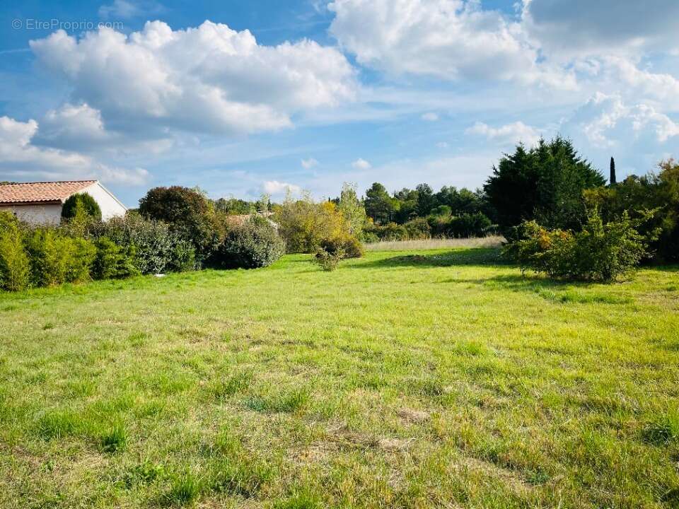 Terrain à GAREOULT
