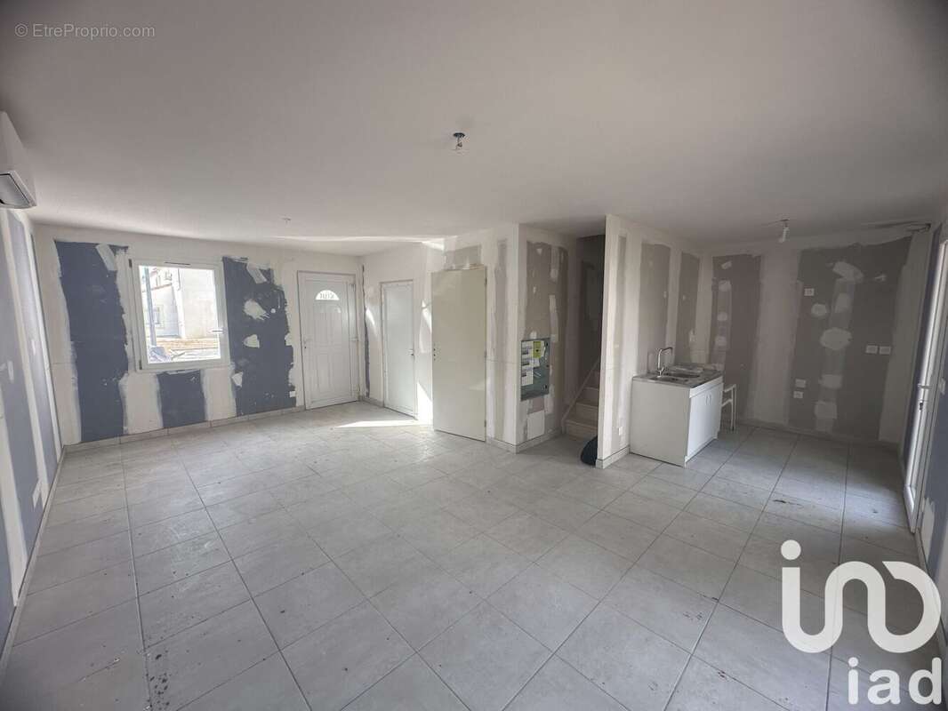 Photo 2 - Maison à FOS-SUR-MER