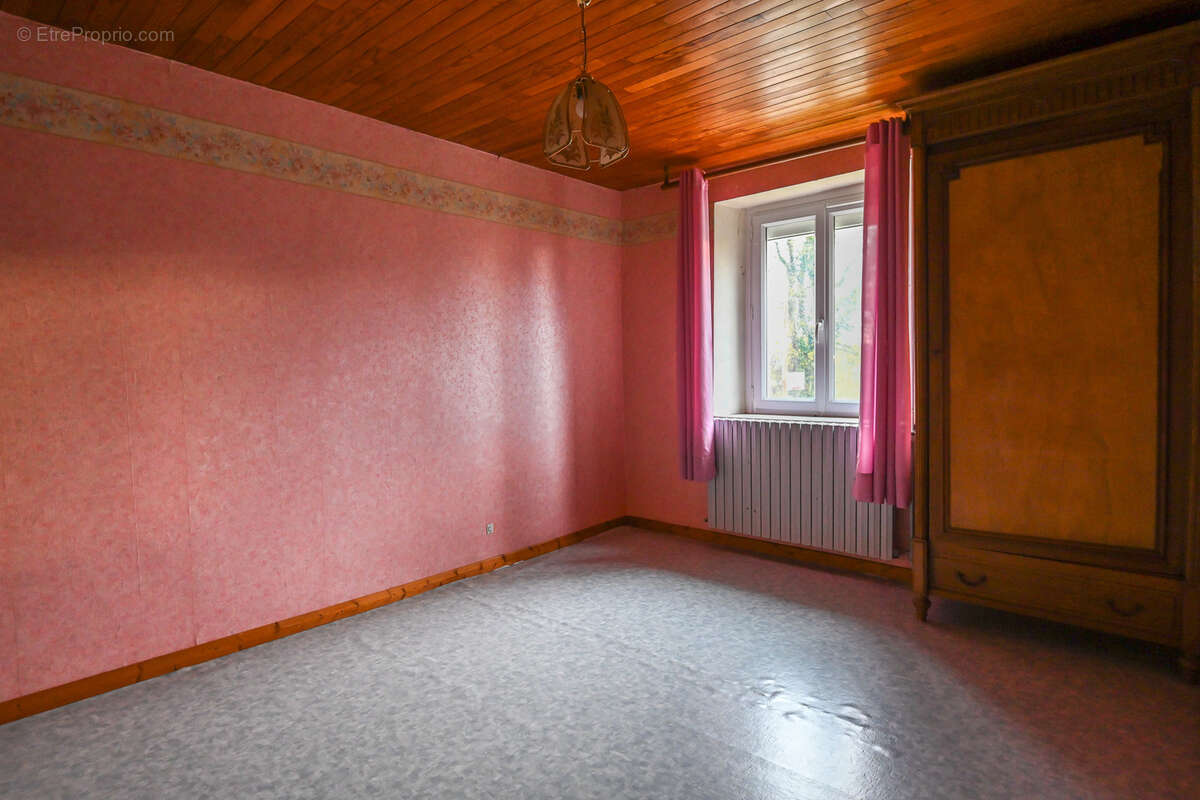 Maison à CHASSEY-LES-MONTBOZON