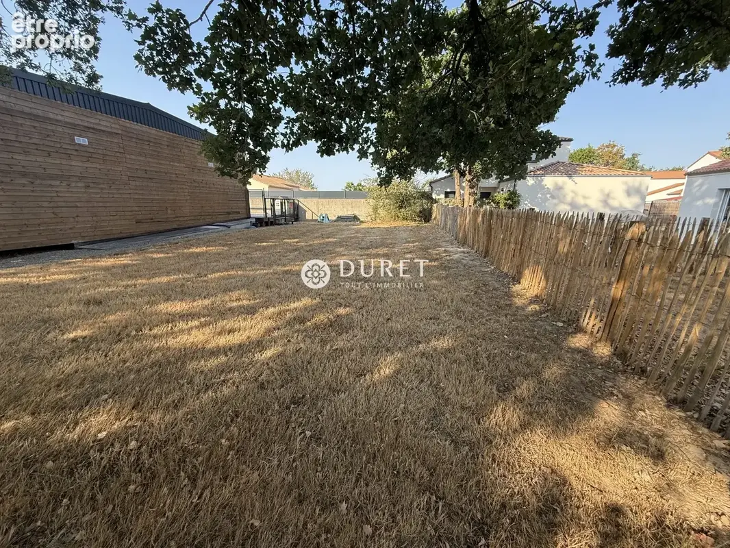 Terrain 934 m² à vendre à La Roche-Sur-Yon (85000) - photo 3