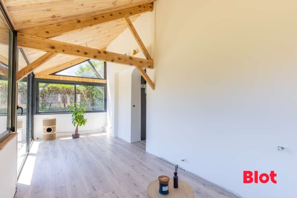 Maison 85 m² à Bain-De-Bretagne  - photo 8