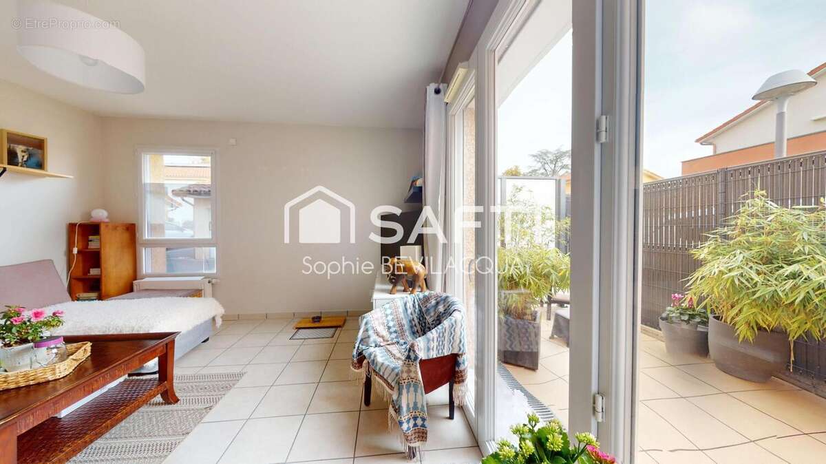 Photo 4 - Appartement à QUINCIEUX