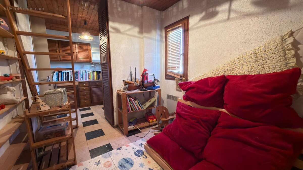 Maison à NEUILLY-PLAISANCE