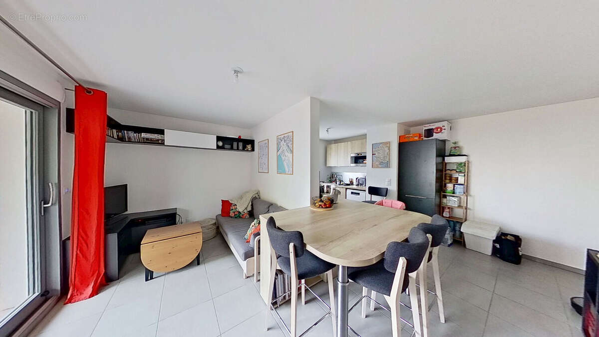 Appartement à LYON-8E