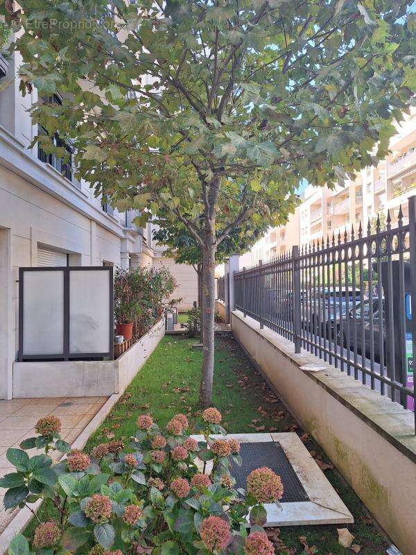Appartement à LEVALLOIS-PERRET