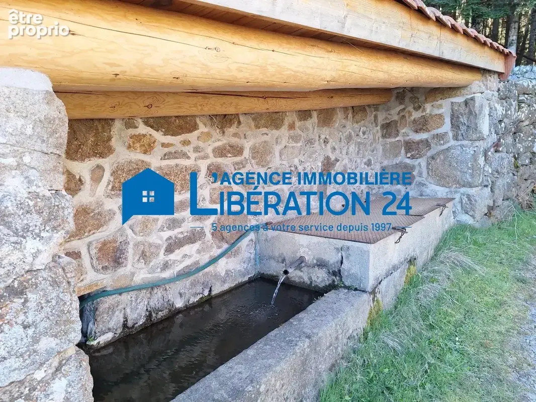 Maison 6 pièces 160 m² à vendre à Thelis-La-Combe (42220) - photo 12