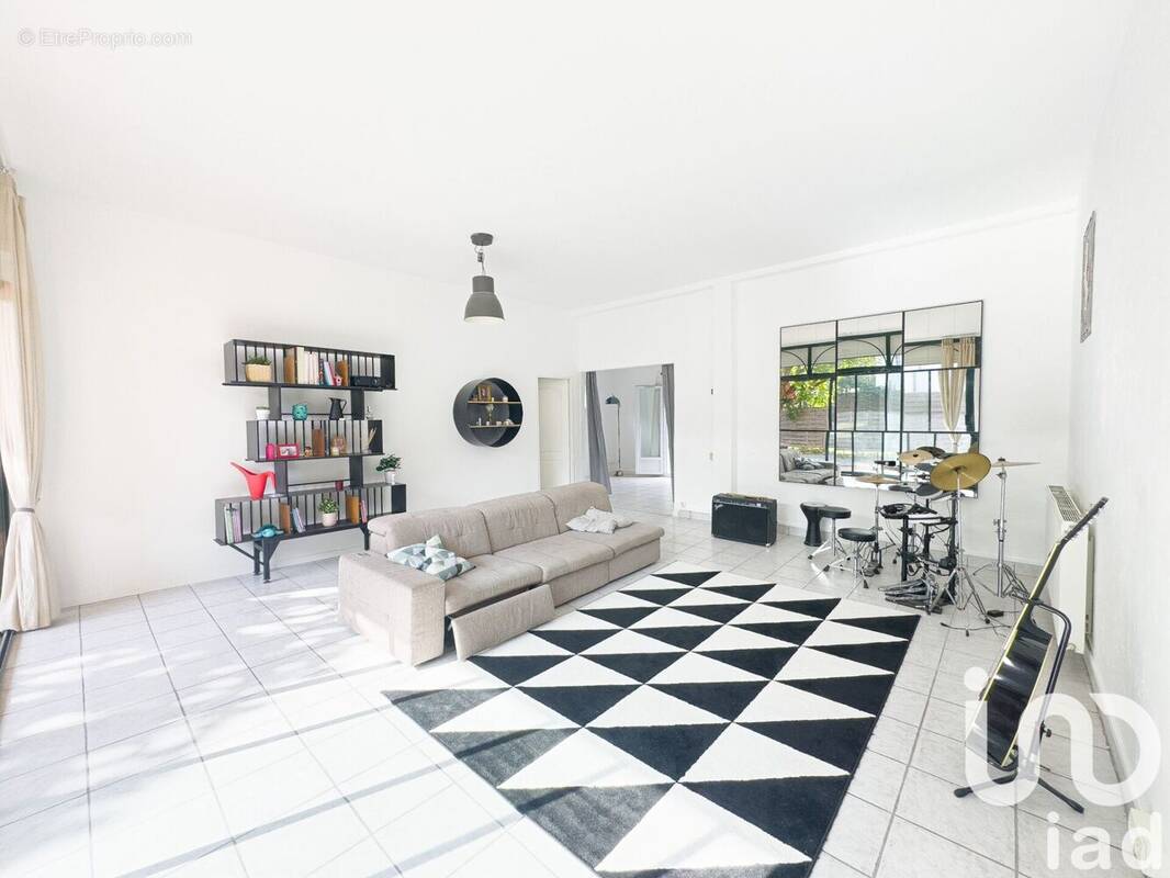 Photo 1 - Maison à ARTIGUES-PRES-BORDEAUX