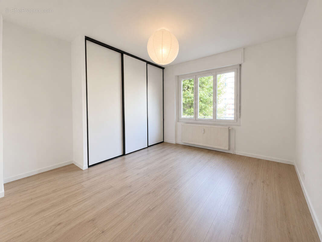 Appartement à LYON-6E