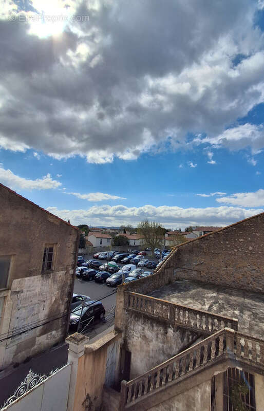 Appartement à LEZIGNAN-CORBIERES