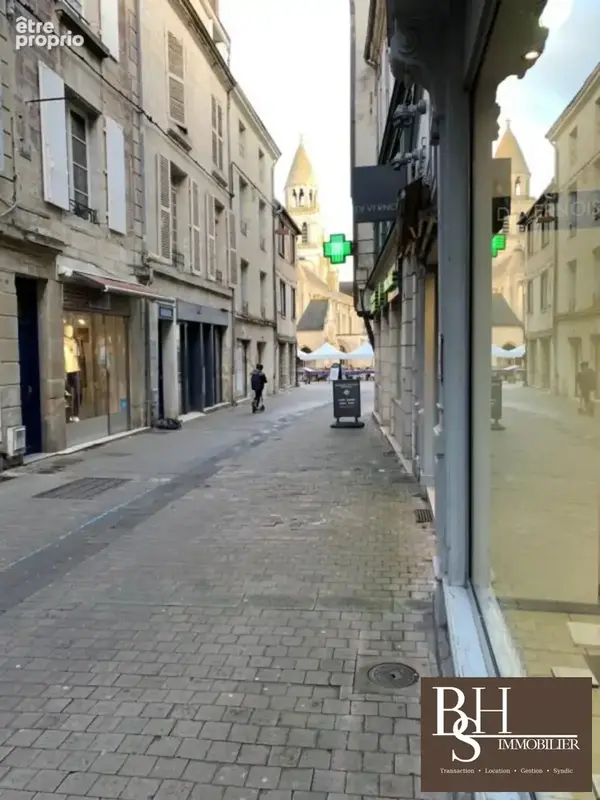 Bien immobilier à vendre à Poitiers (86000) - photo 2