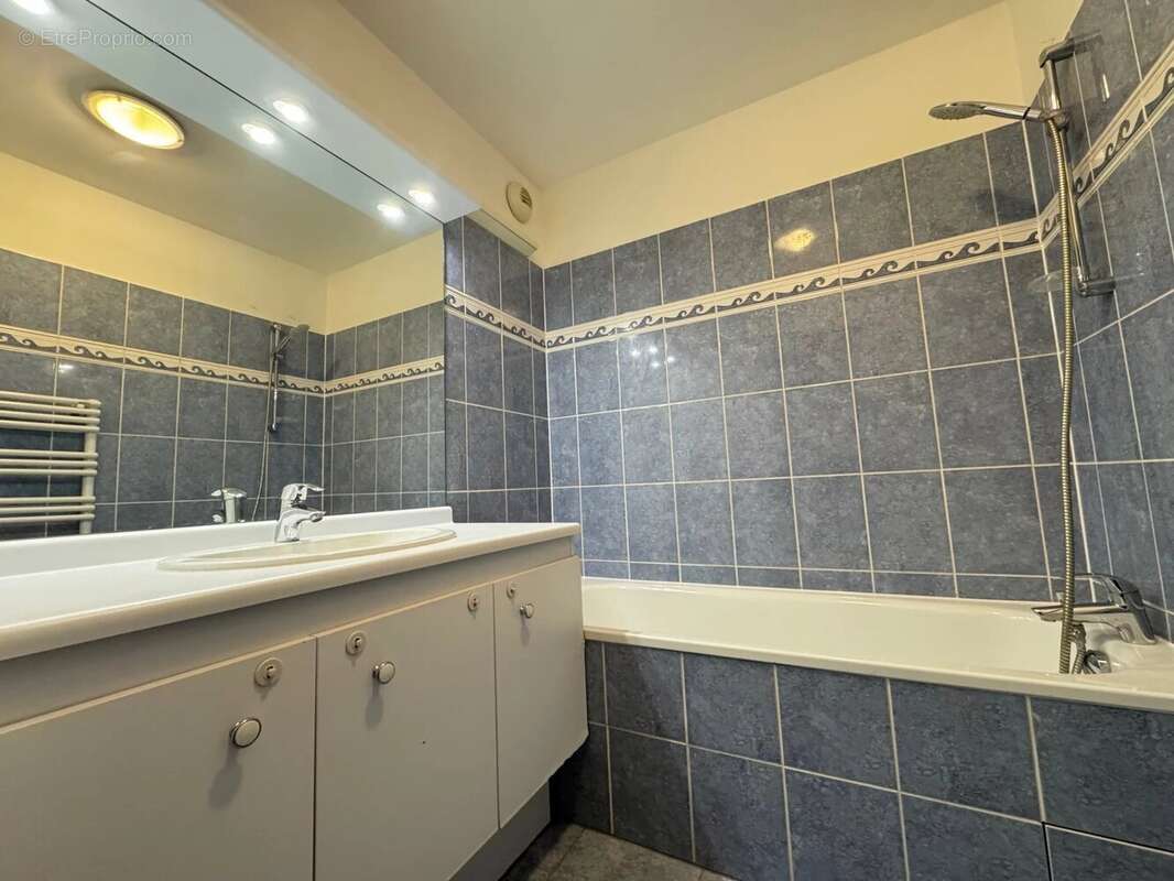 Appartement à LE PLESSIS-TREVISE