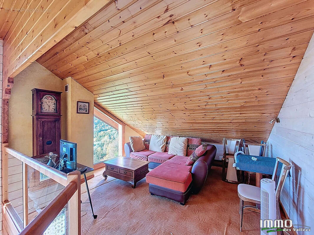 Maison à LE THILLOT