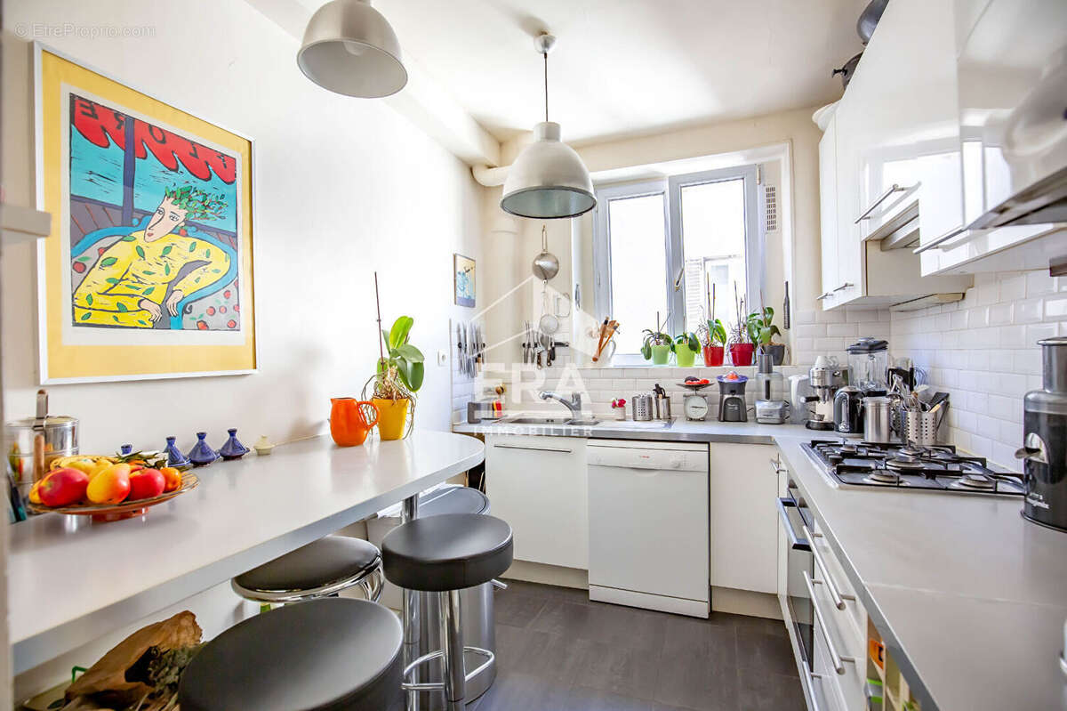 Appartement à PARIS-12E