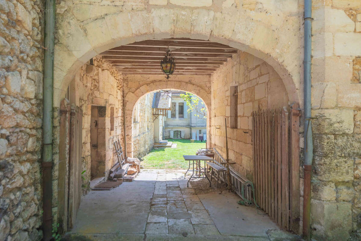 Maison à CAMBES
