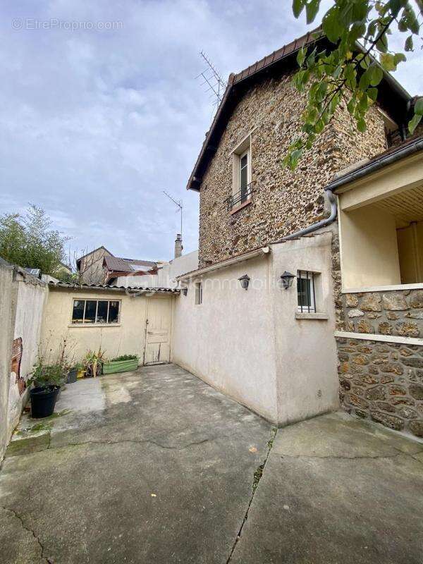 Maison à BONDY