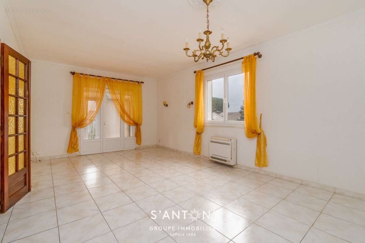 Maison à THEZAN-LES-BEZIERS