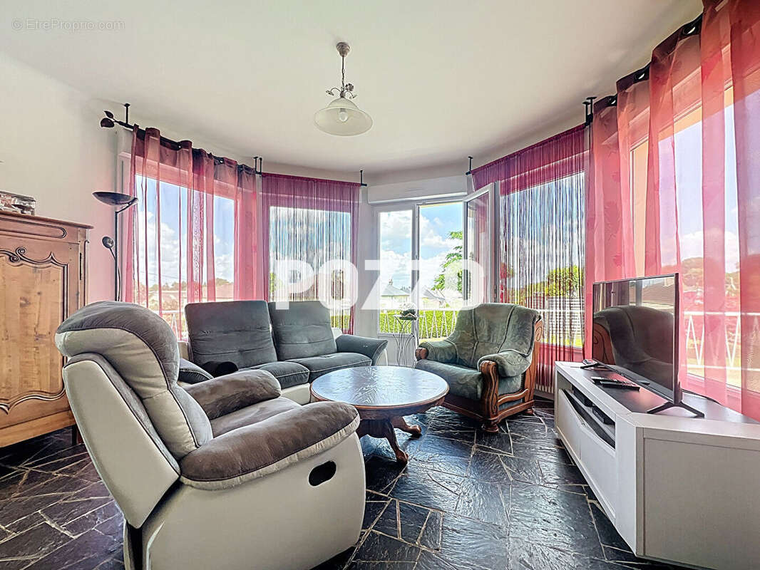 Maison à SAINT-HILAIRE-DU-HARCOUET