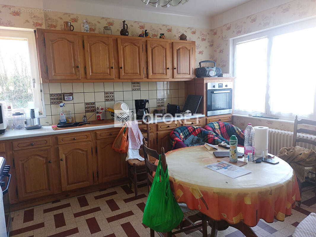 Maison à AUXI-LE-CHATEAU