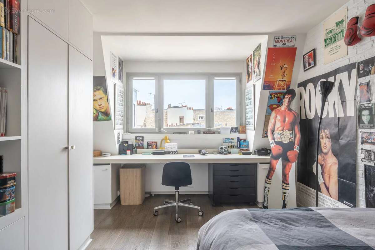 Appartement à PARIS-17E
