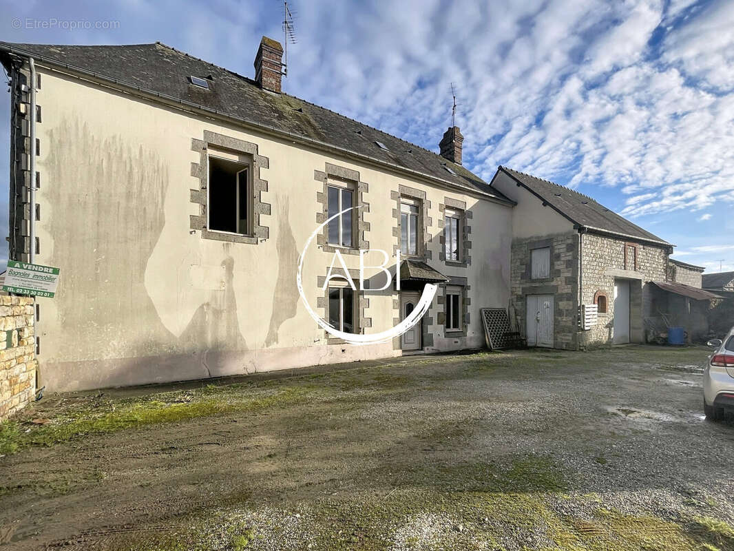Maison à BEAULANDAIS