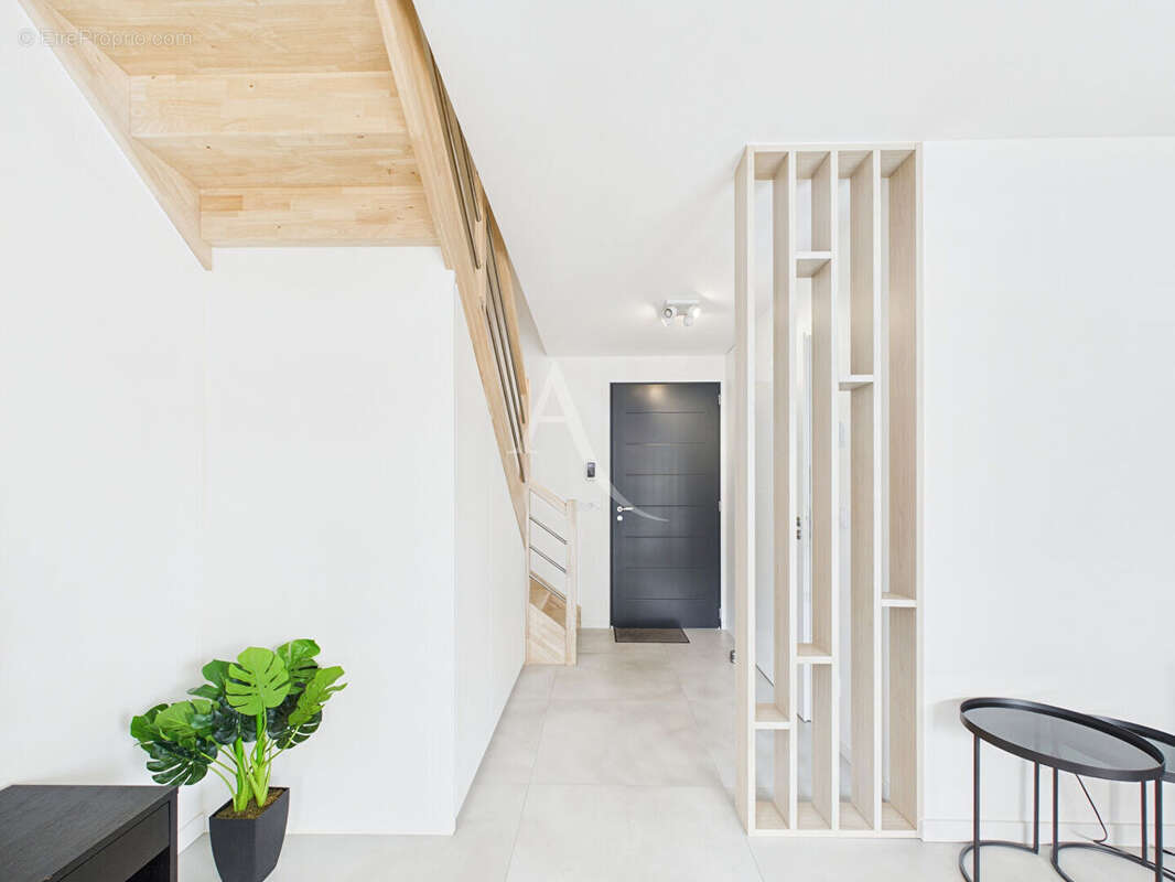 Maison à HAUTEVILLE-SUR-FIER