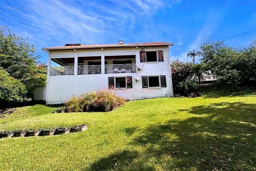 Maison à CASE-PILOTE