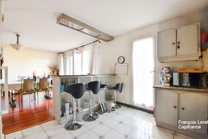 Appartement à THIAIS
