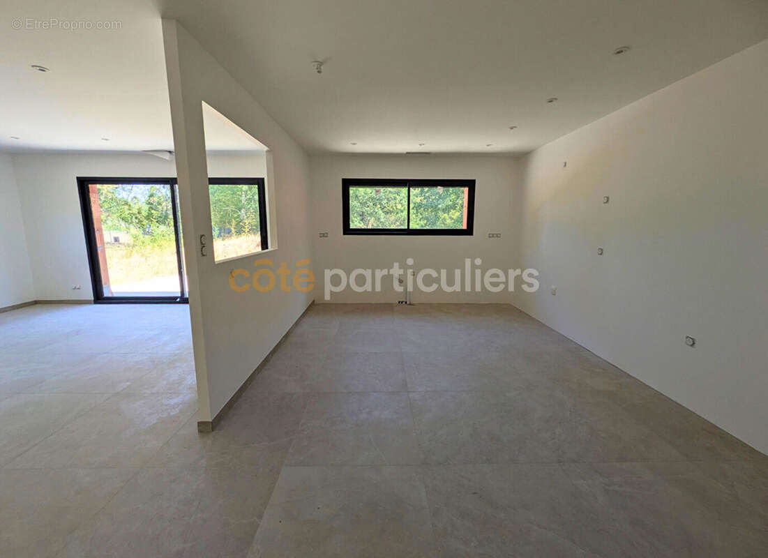 Maison et T1 Montauban 175 m2 - photo 5