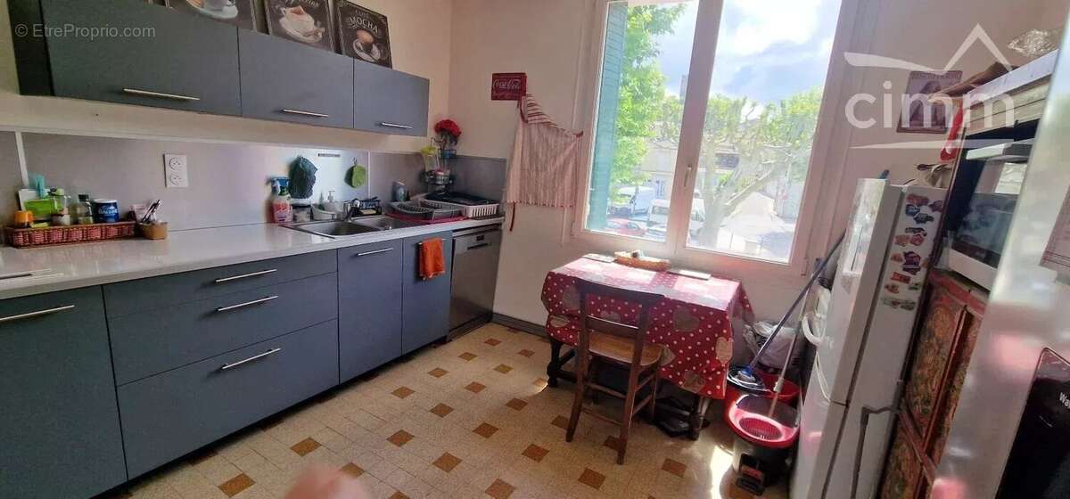 Appartement à VALREAS