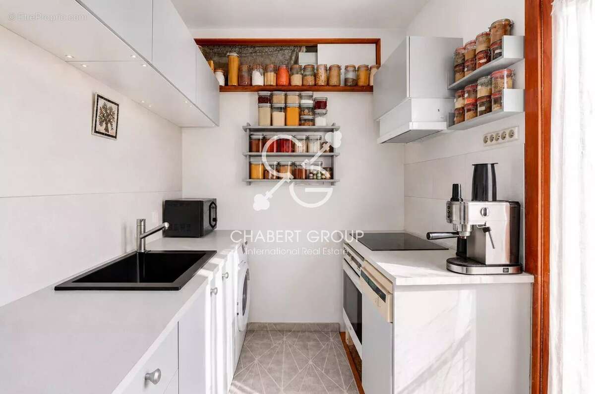 Exclusivité - villefranche-sur-mer - appartement - 3 pièces - 44,15 m² - splendide vue mer - terrasse - photo 3