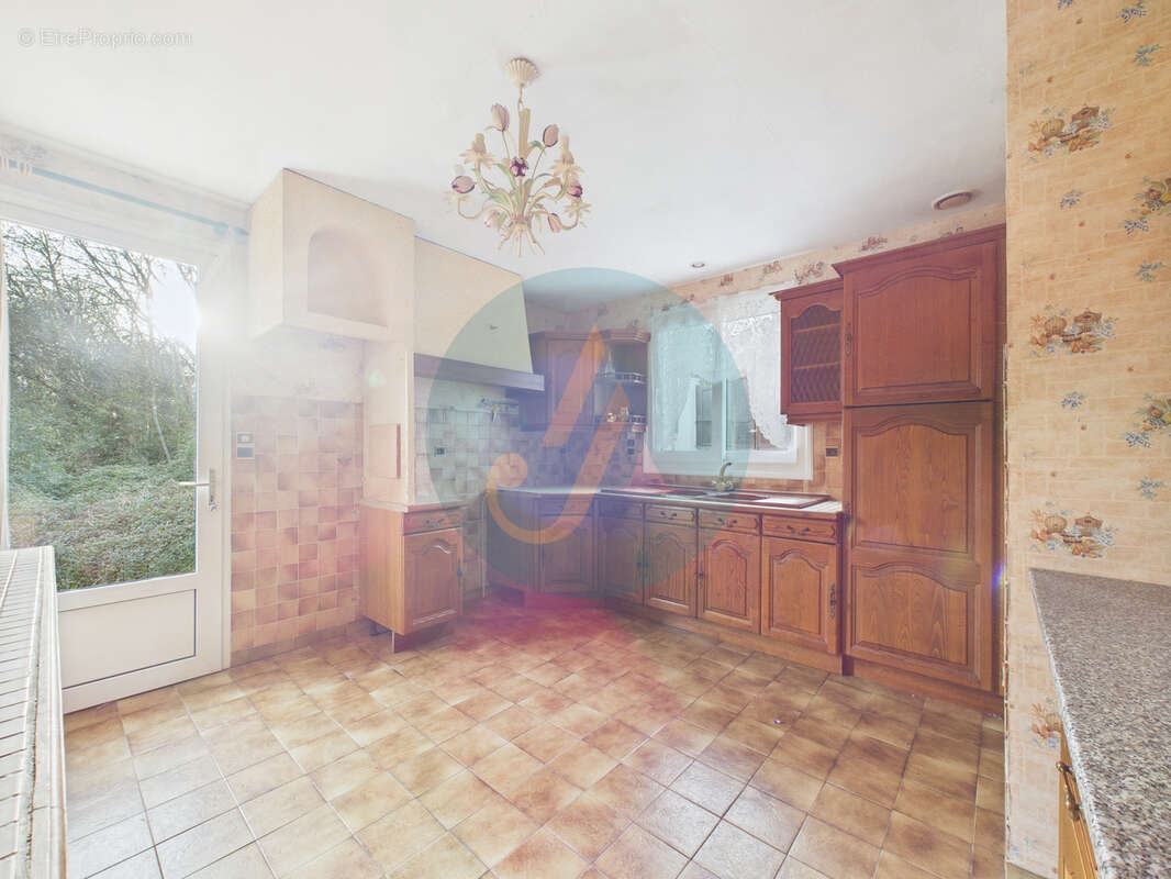 Maison à FAVERELLES