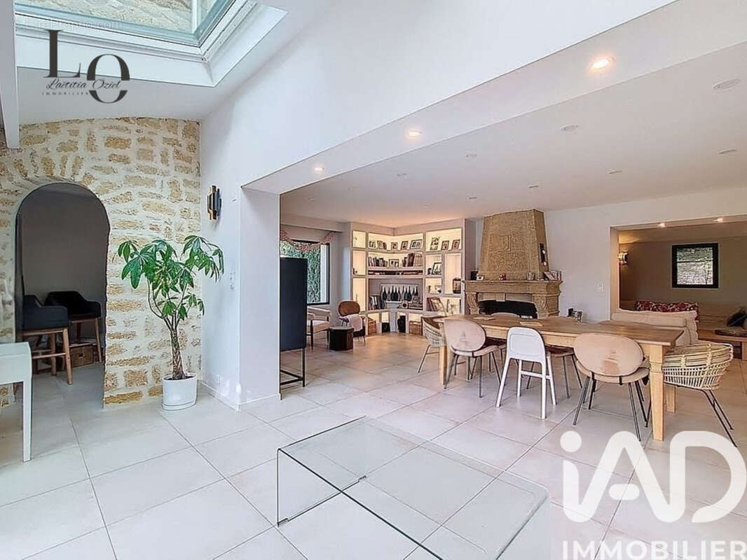 Photo 6 - Maison à EGUILLES