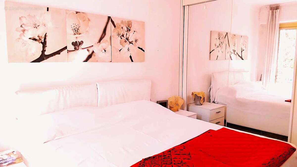 Appartement à MENTON