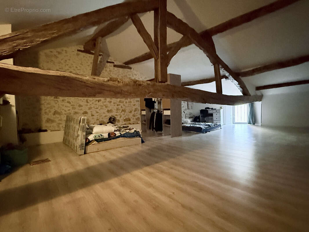 Maison à HAUTEFAGE-LA-TOUR