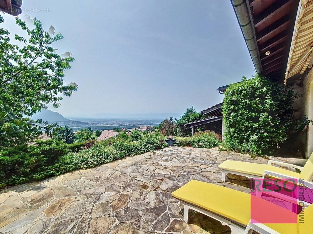 Maison à CRANVES-SALES