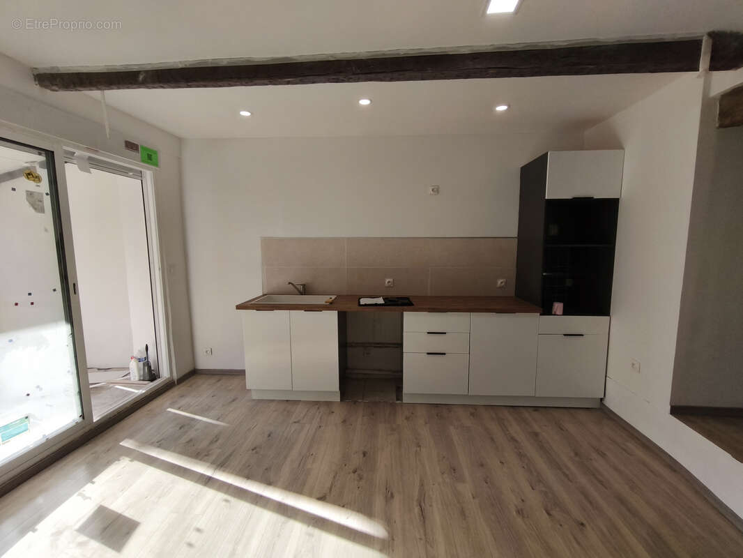 Appartement à VILLENEUVE-LES-BEZIERS