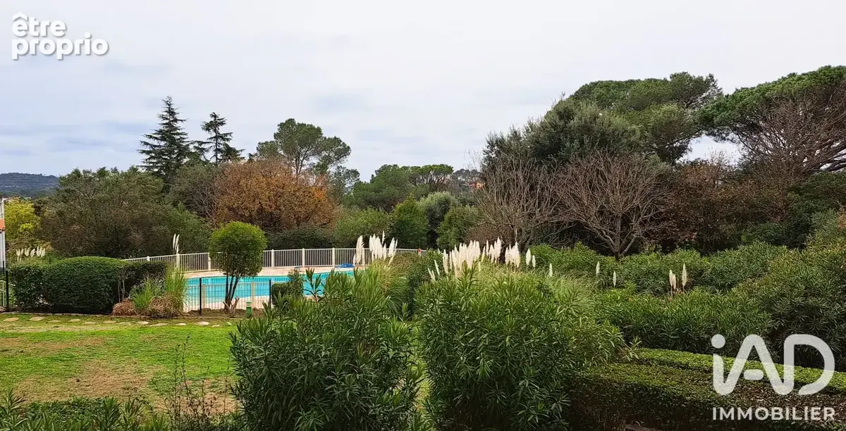 Photo 1 - Appartement à SAINT-RAPHAEL