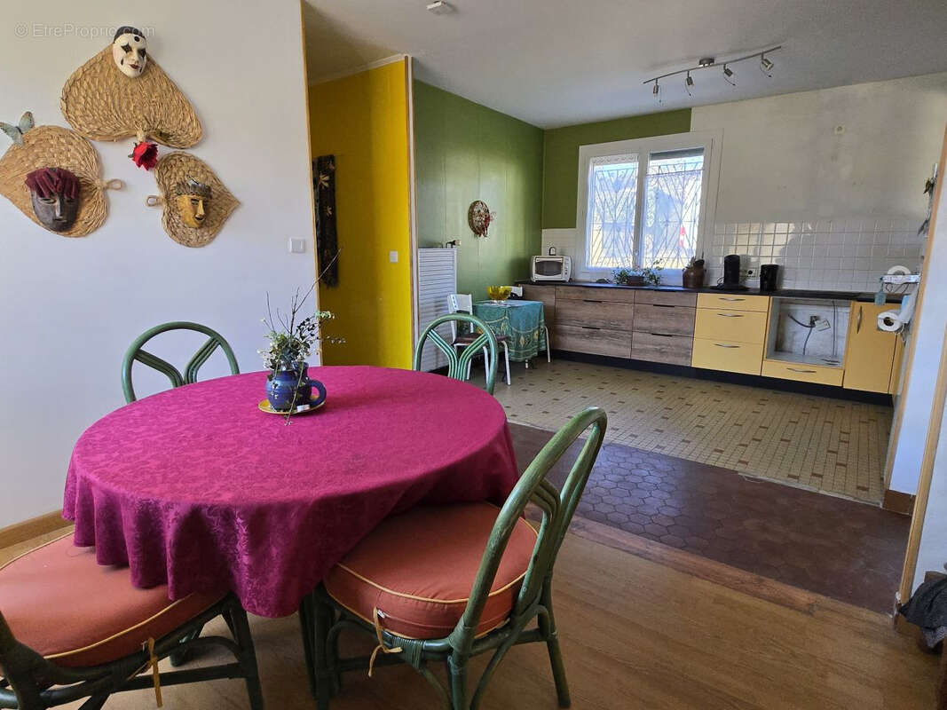 Maison à VILLAMBLARD