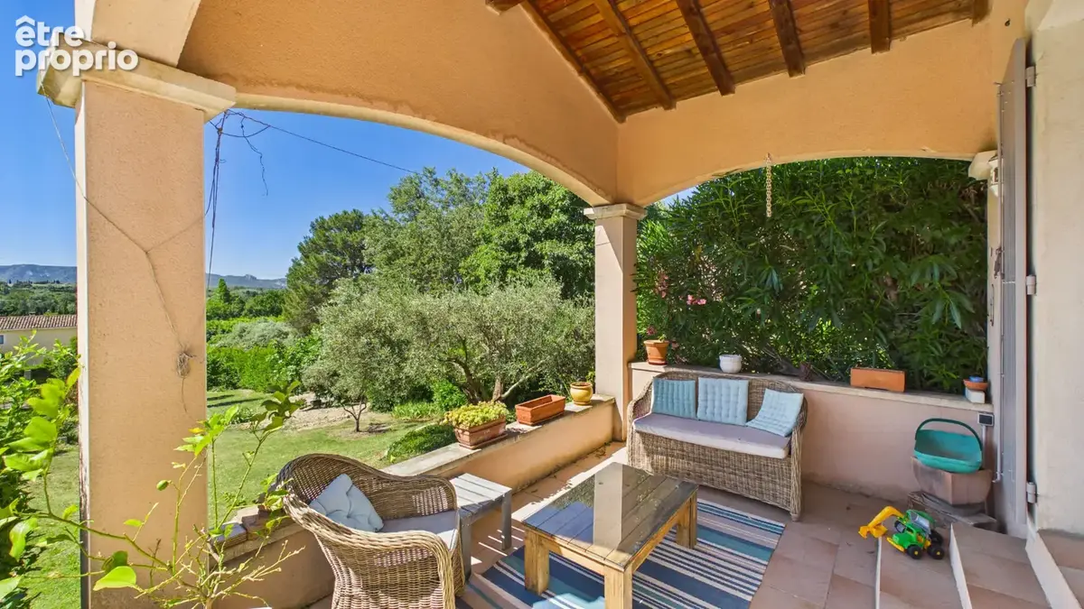 Secteur Saint-Rémy-de-Provence Villa familiale avec piscine, studio indépendant et vue Alpilles - photo 13