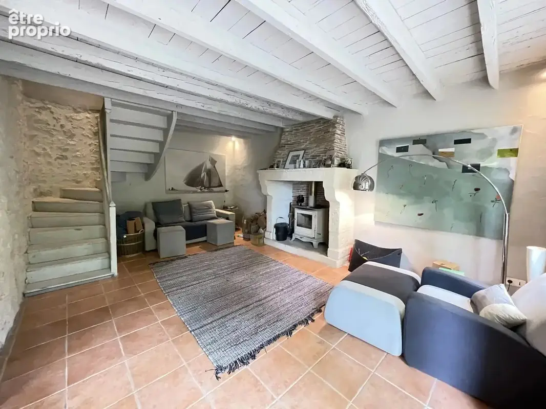 Maison en pierre de caractère avec gîte et piscine - photo 5