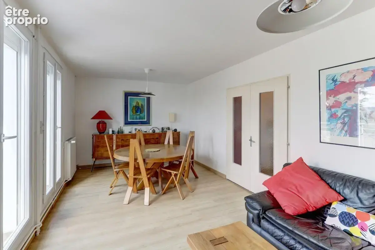 Maison de ville familiale, Le Cendre, 108 m², Jardin, Terrasse, 3 chambres, 5 pièces - photo 4