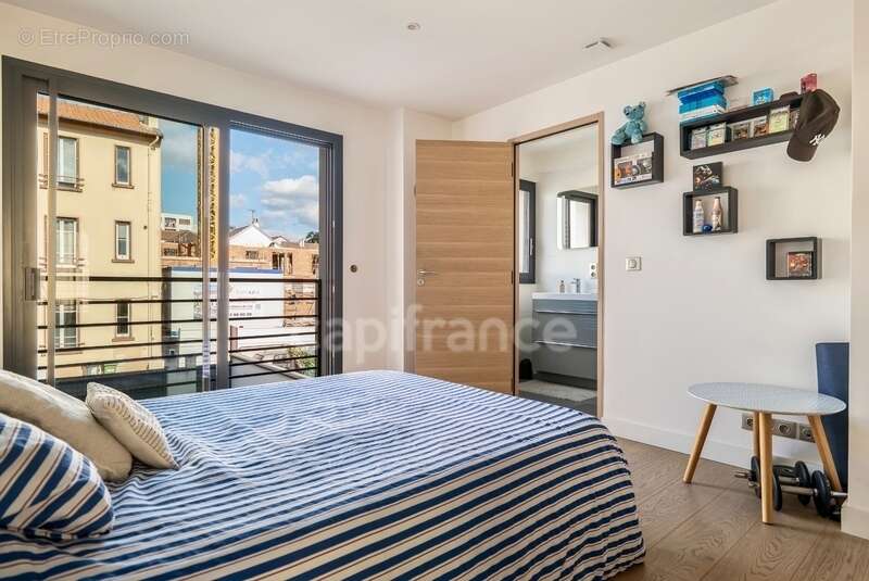 Maison à FONTENAY-SOUS-BOIS