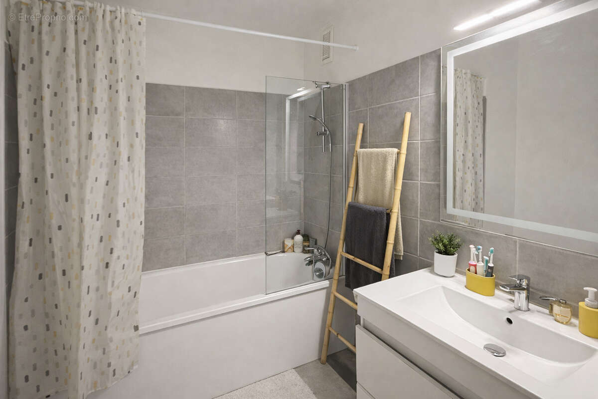 Appartement à AUBERGENVILLE