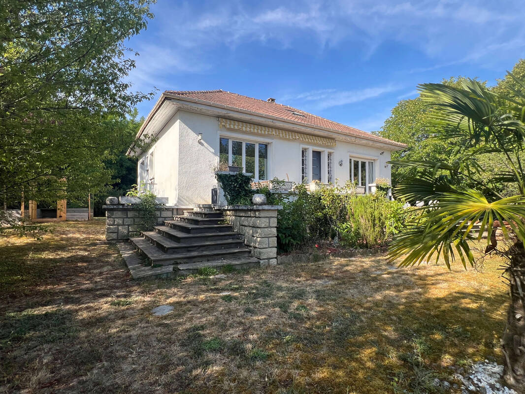 Maison à PARON