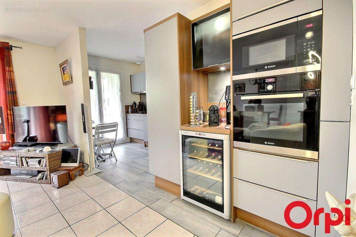 Appartement à MARSEILLE-12E